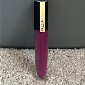 L'Oreal Matte Lipcolor- 412 Rebel